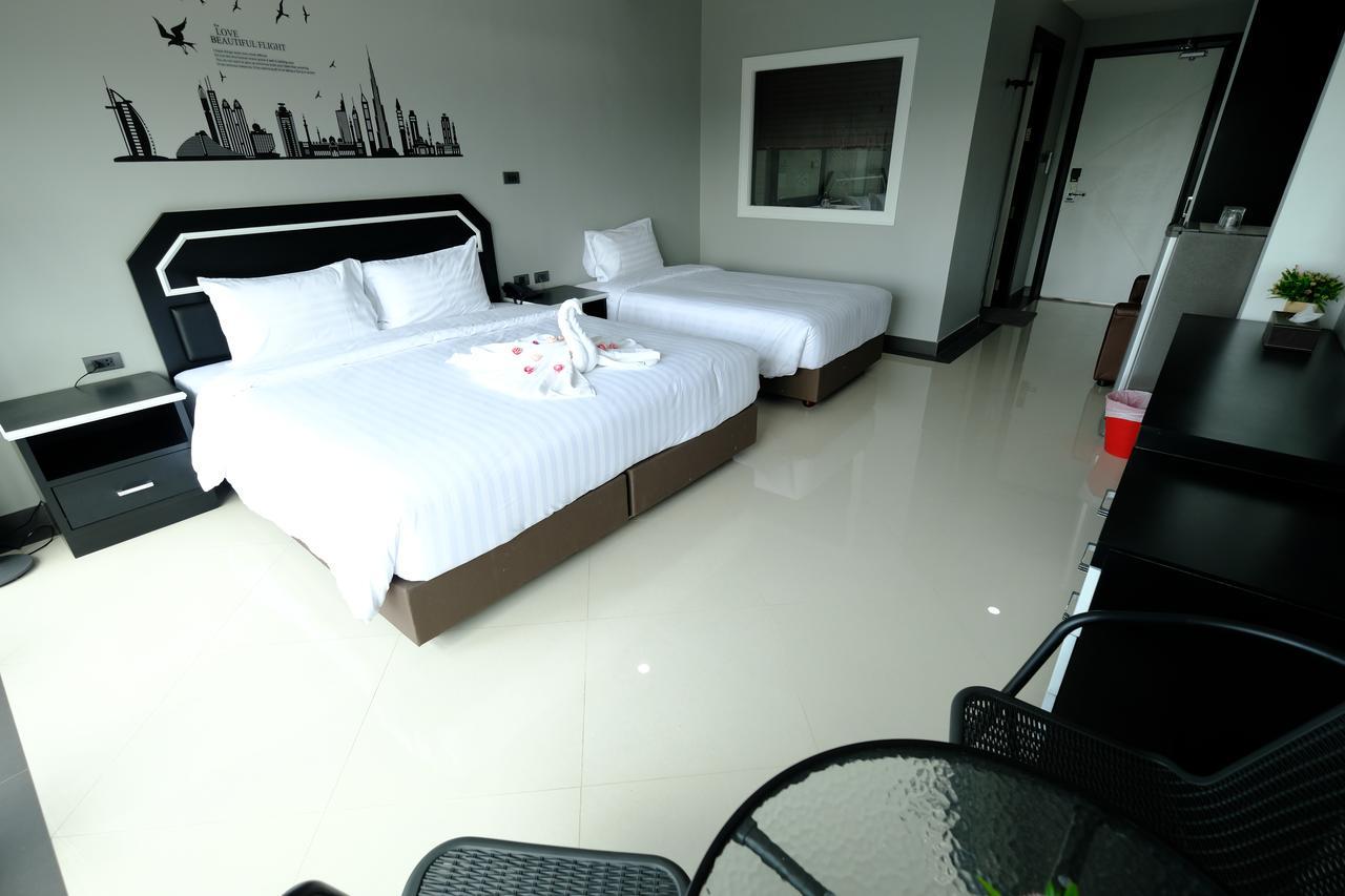 The Tung Hotel Pattaya Exterior photo